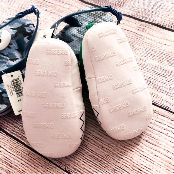 2 Pairs of Baby Boy Shoes - Picture 3 of 4